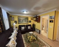 Resale - Town house - Marbella - Altos de los Monteros