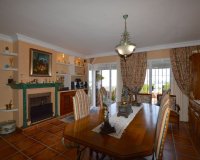 Resale - Town house - Marbella - Altos de los Monteros