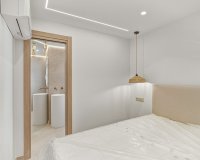 Resale - Town house - Marbella - Altos de los Monteros