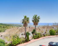 Resale - Town house - Marbella - Altos de los Monteros