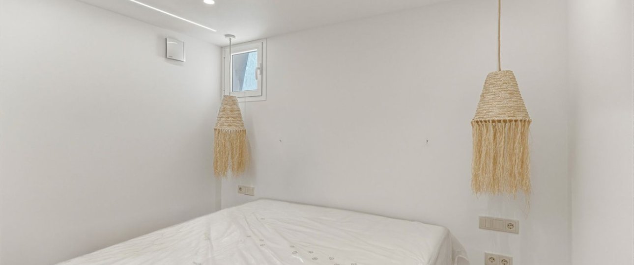 Resale - Town house - Marbella - Altos de los Monteros