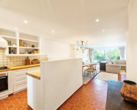 Resale - Town house - Marbella - Altos de los Monteros