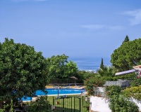 Resale - Town house - Marbella - Altos de los Monteros