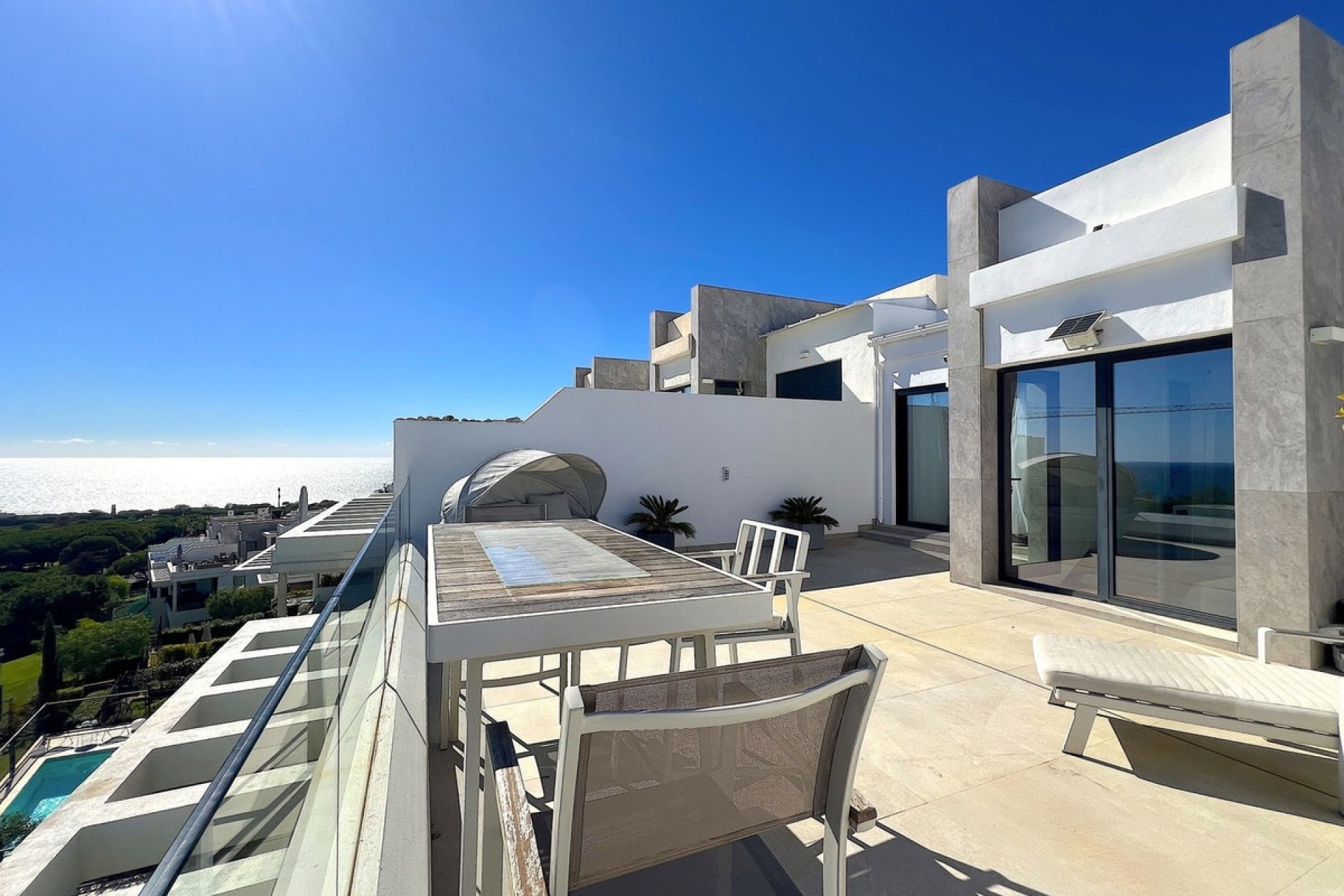 Resale - Town house - Marbella - Artola