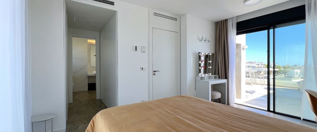Resale - Town house - Marbella - Artola