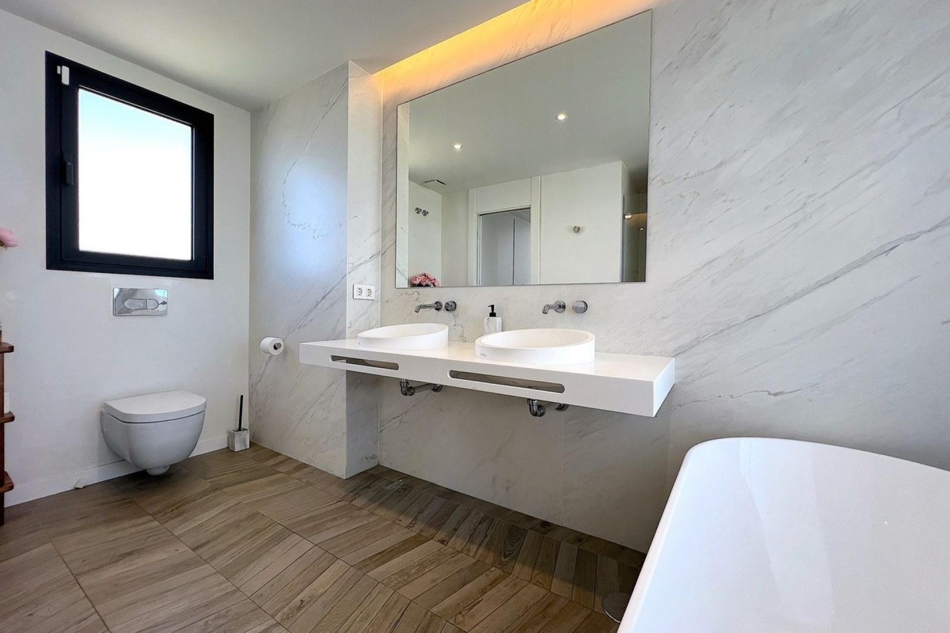 Resale - Town house - Marbella - Artola