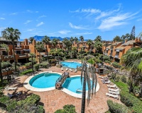 Resale - Town house - Marbella - Bahía de Marbella