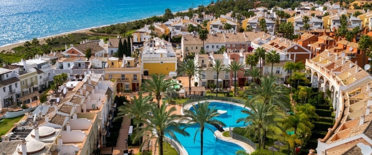 Resale - Town house - Marbella - Bahía de Marbella