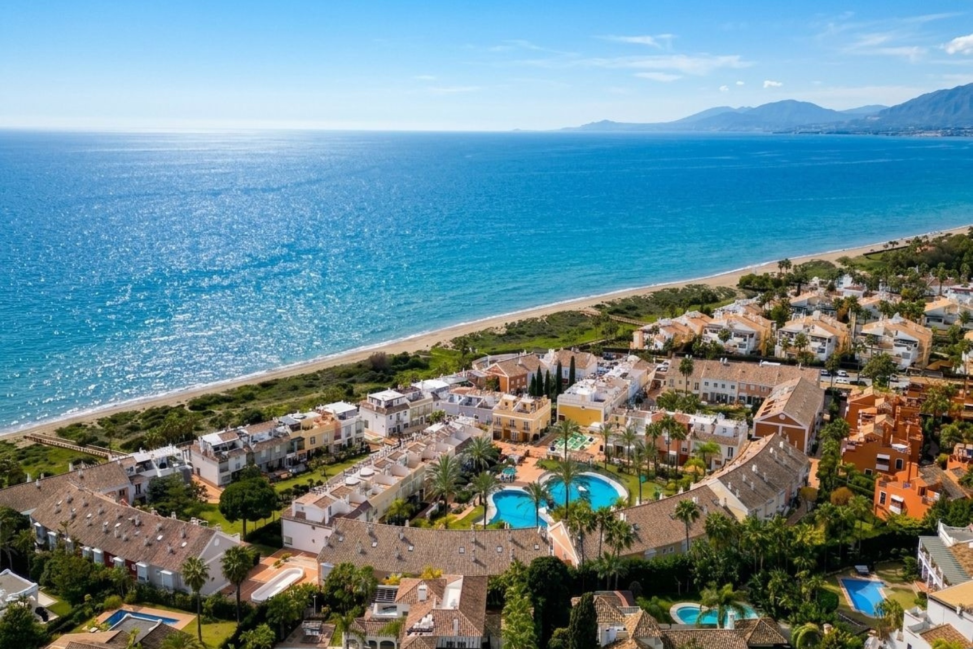 Resale - Town house - Marbella - Bahía de Marbella