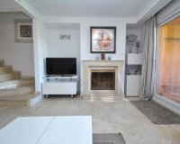 Resale - Town house - Marbella - Cabopino