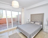 Resale - Town house - Marbella - Cabopino