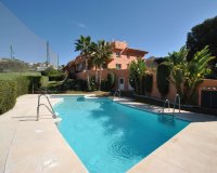 Resale - Town house - Marbella - Cabopino