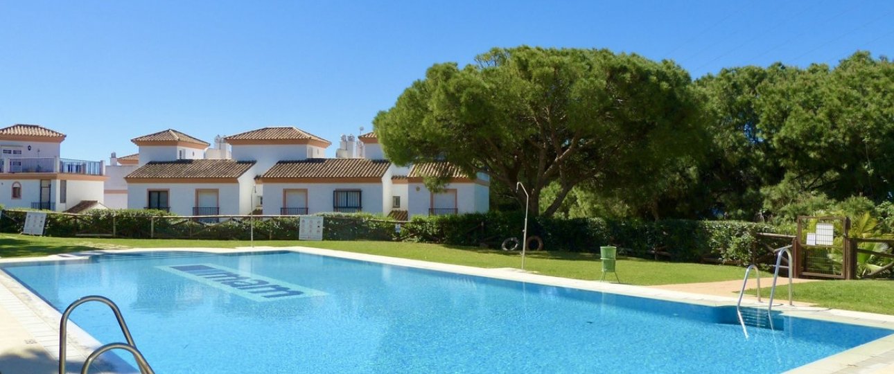 Resale - Town house - Marbella - Cabopino