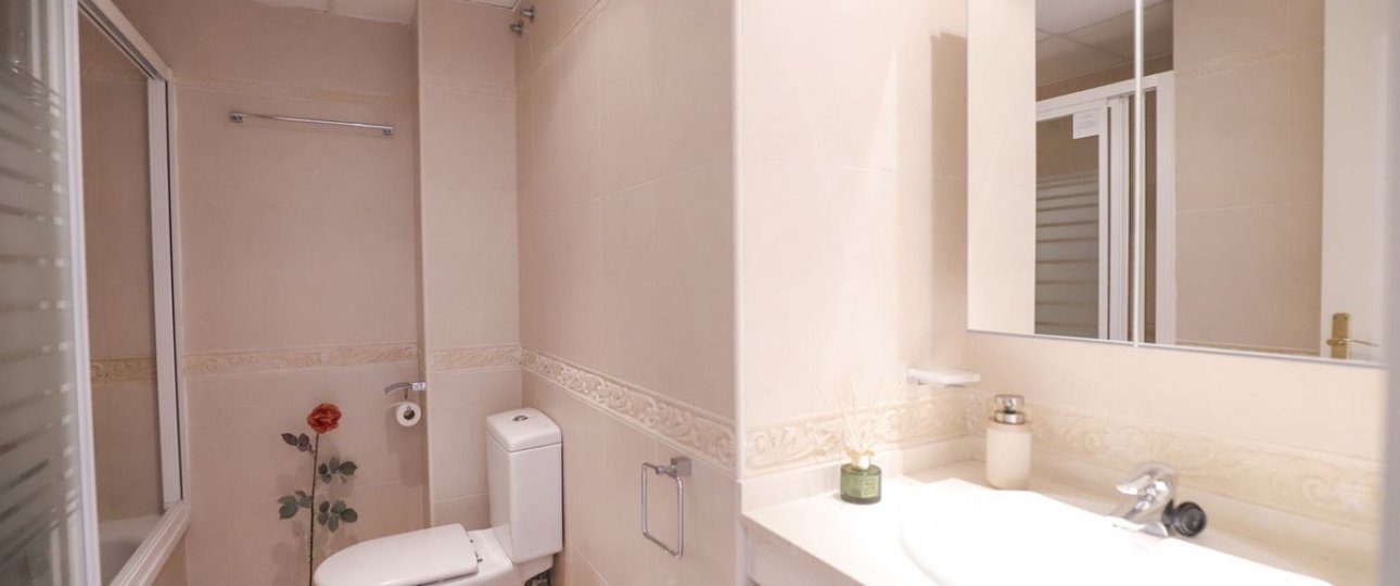 Resale - Town house - Marbella - Cabopino