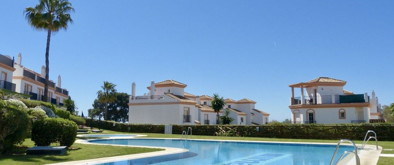 Resale - Town house - Marbella - Cabopino