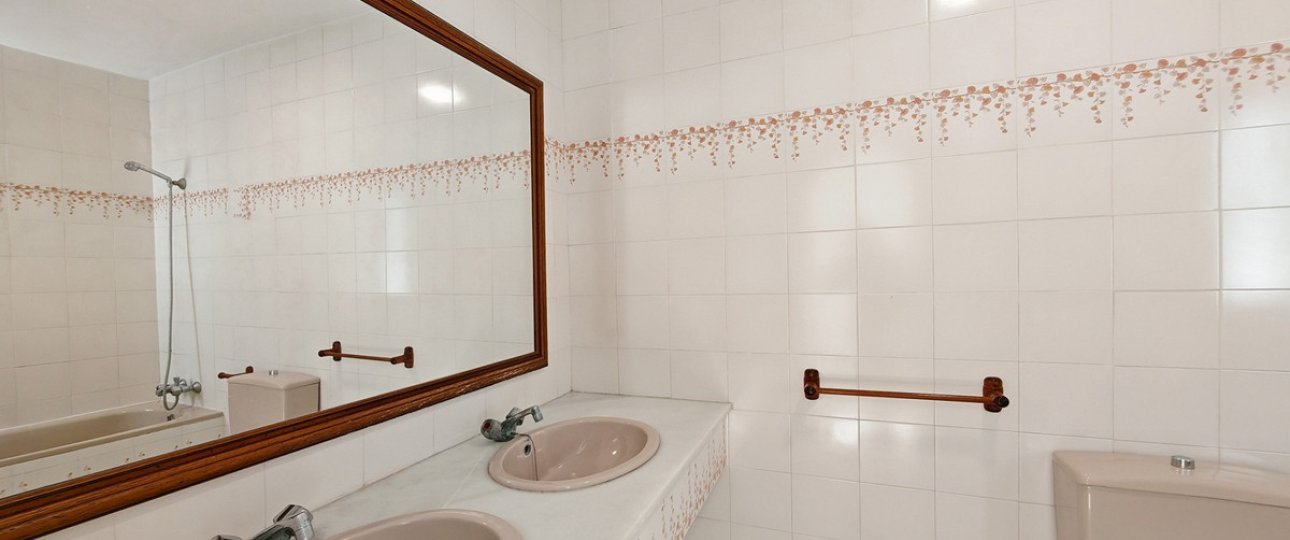 Resale - Town house - Marbella - Cabopino