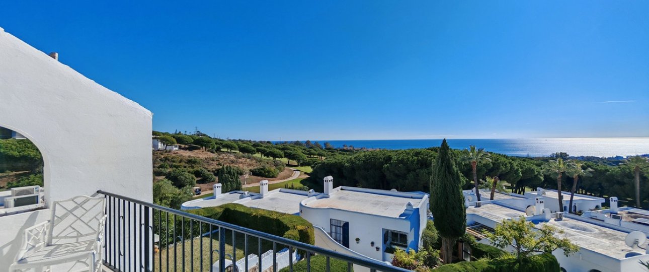 Resale - Town house - Marbella - Cabopino