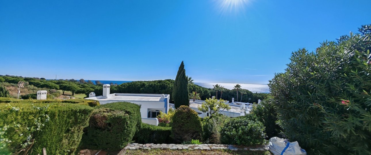 Resale - Town house - Marbella - Cabopino
