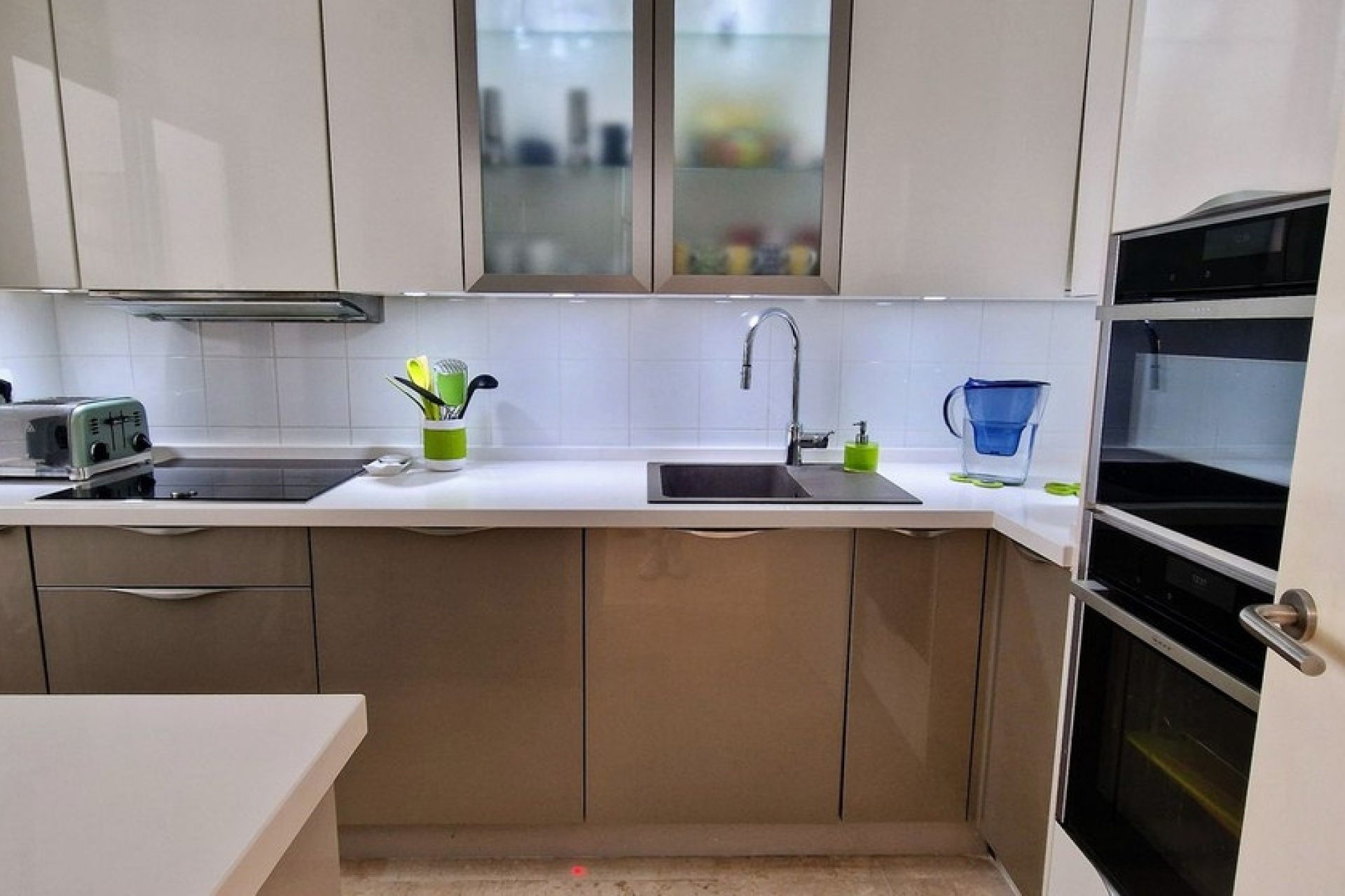 Resale - Town house - Marbella - Cabopino