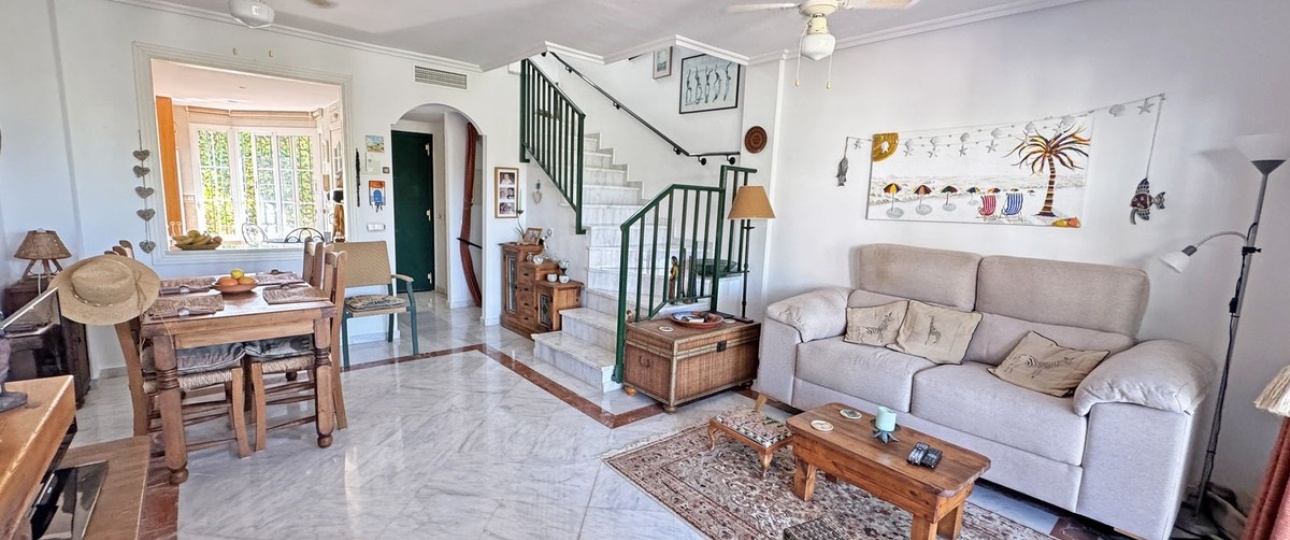Resale - Town house - Marbella - Cabopino
