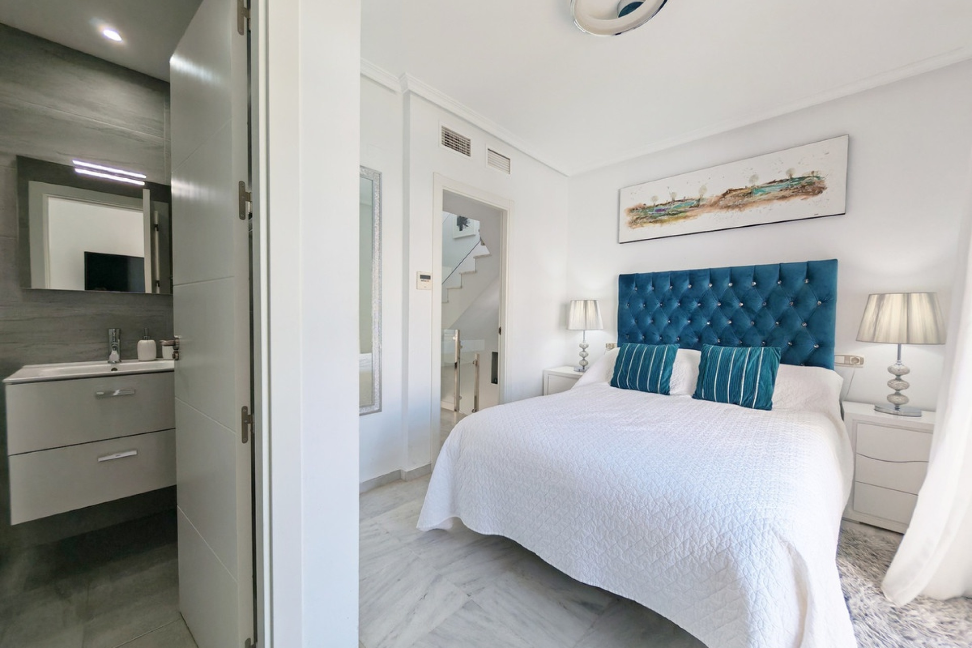 Resale - Town house - Marbella - Cabopino