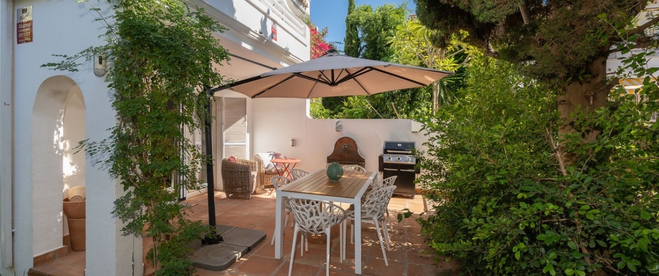 Resale - Town house - Marbella - Cabopino