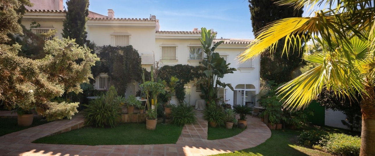 Resale - Town house - Marbella - Cabopino