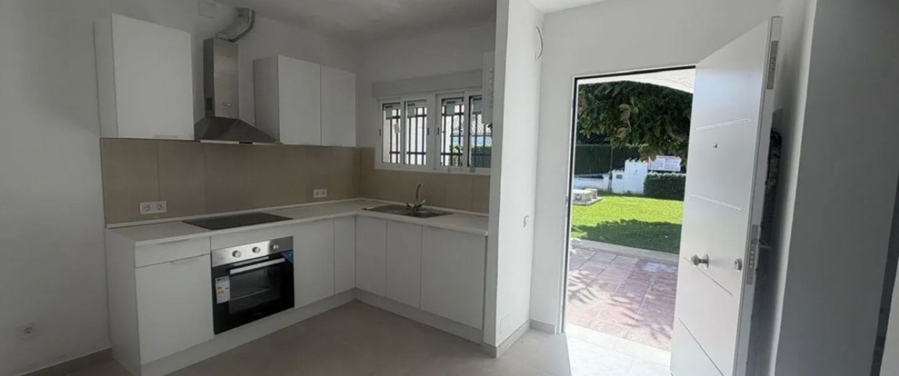 Resale - Town house - Marbella - Cortijo Blanco