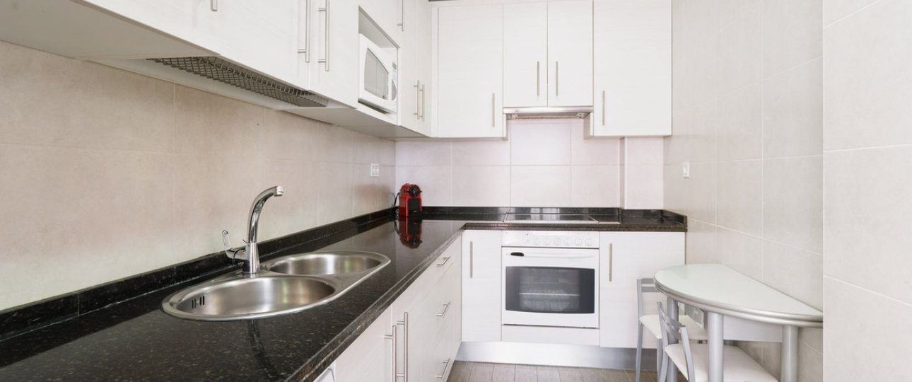 Resale - Town house - Marbella - Costabella