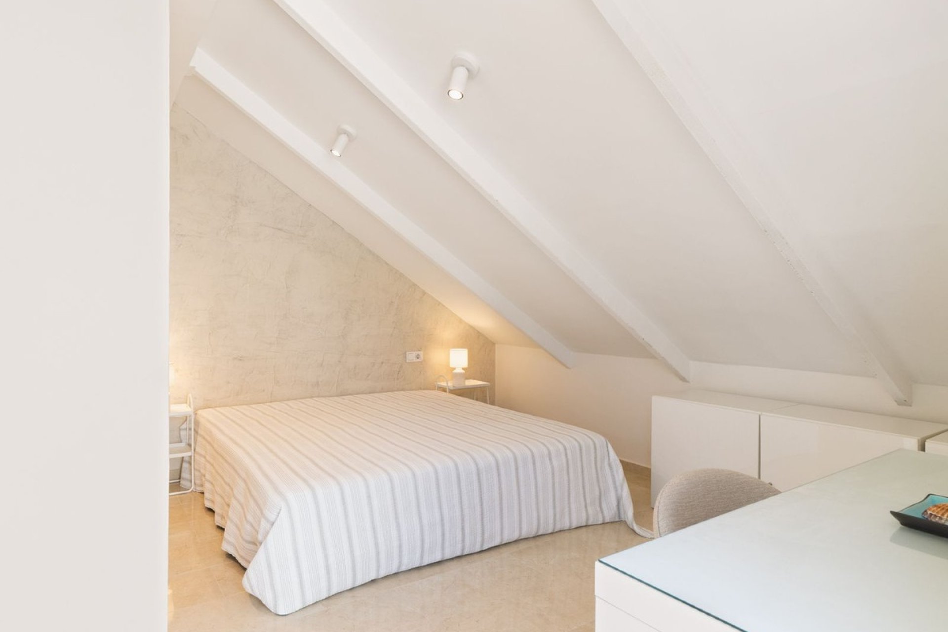 Resale - Town house - Marbella - Costabella