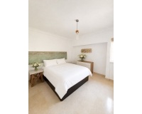 Resale - Town house - Marbella - Costabella