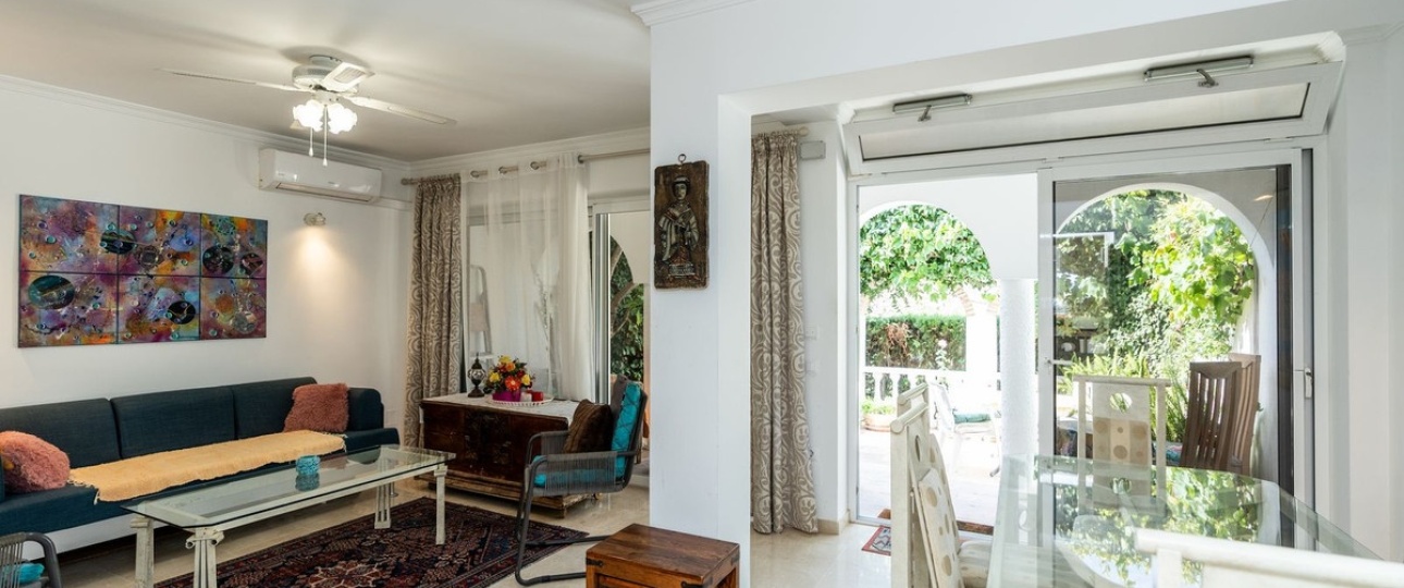 Resale - Town house - Marbella - Costabella