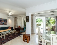 Resale - Town house - Marbella - Costabella
