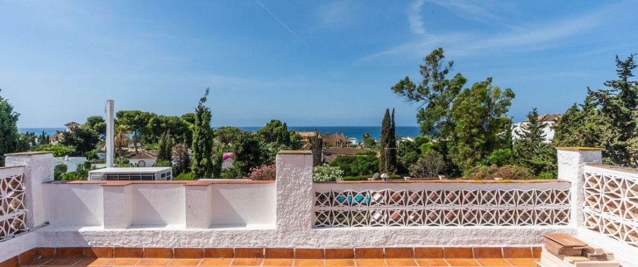 Resale - Town house - Marbella - Costabella