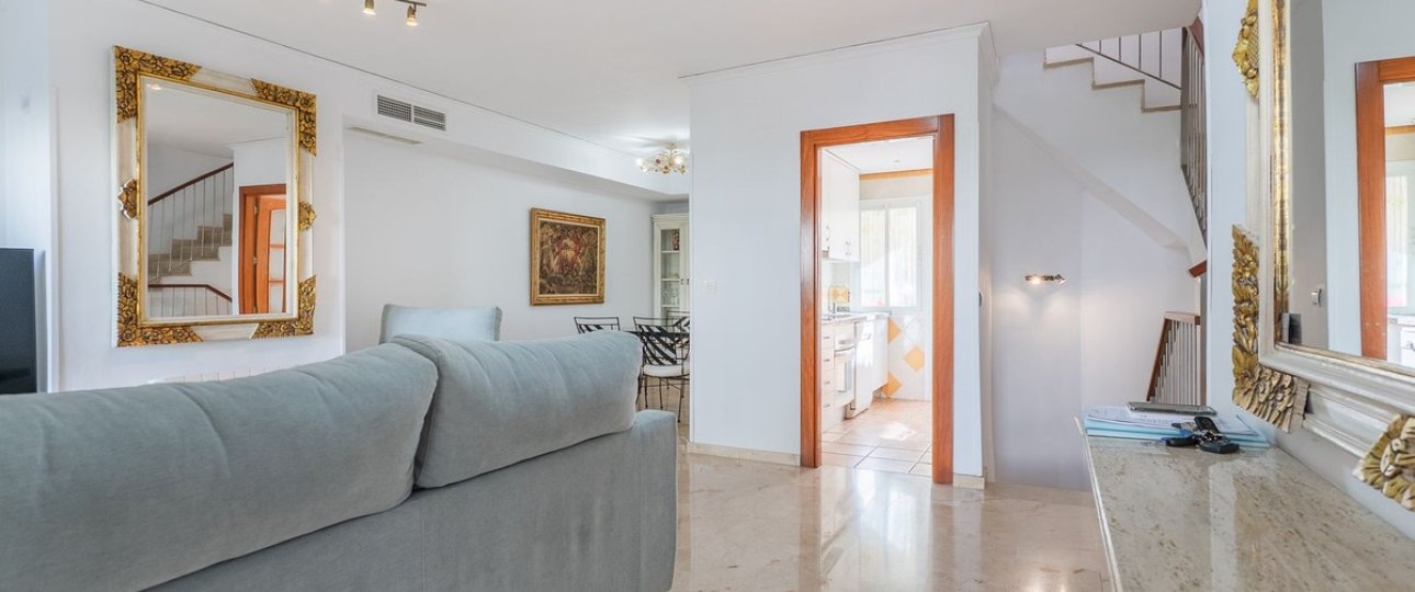 Resale - Town house - Marbella - El Rosario