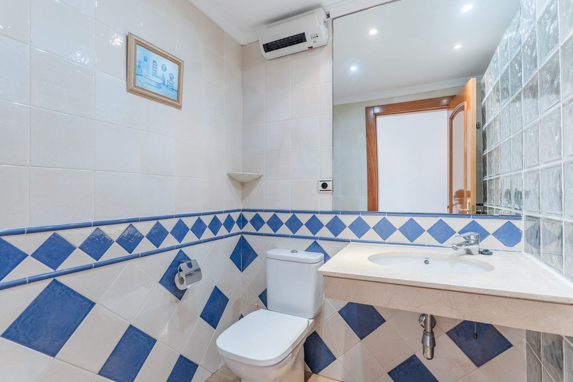 Resale - Town house - Marbella - El Rosario