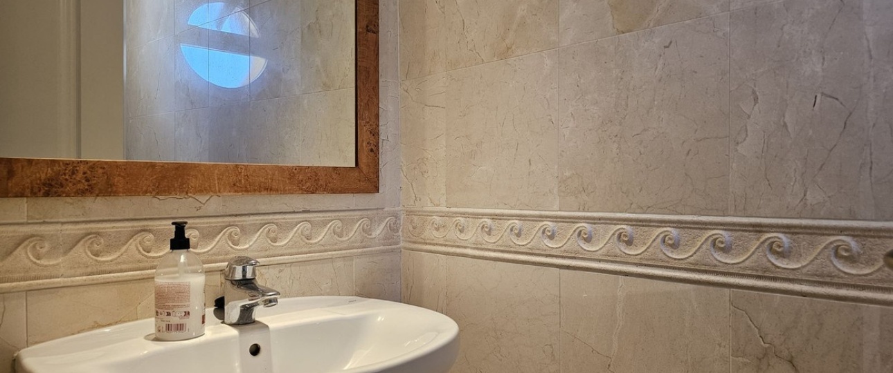 Resale - Town house - Marbella - El Rosario