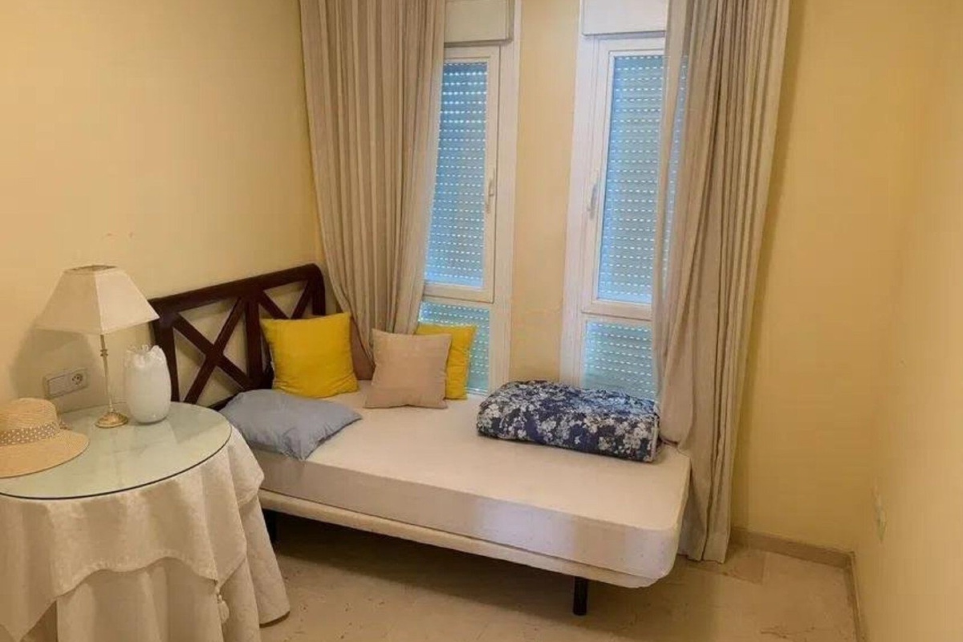 Resale - Town house - Marbella - El Rosario