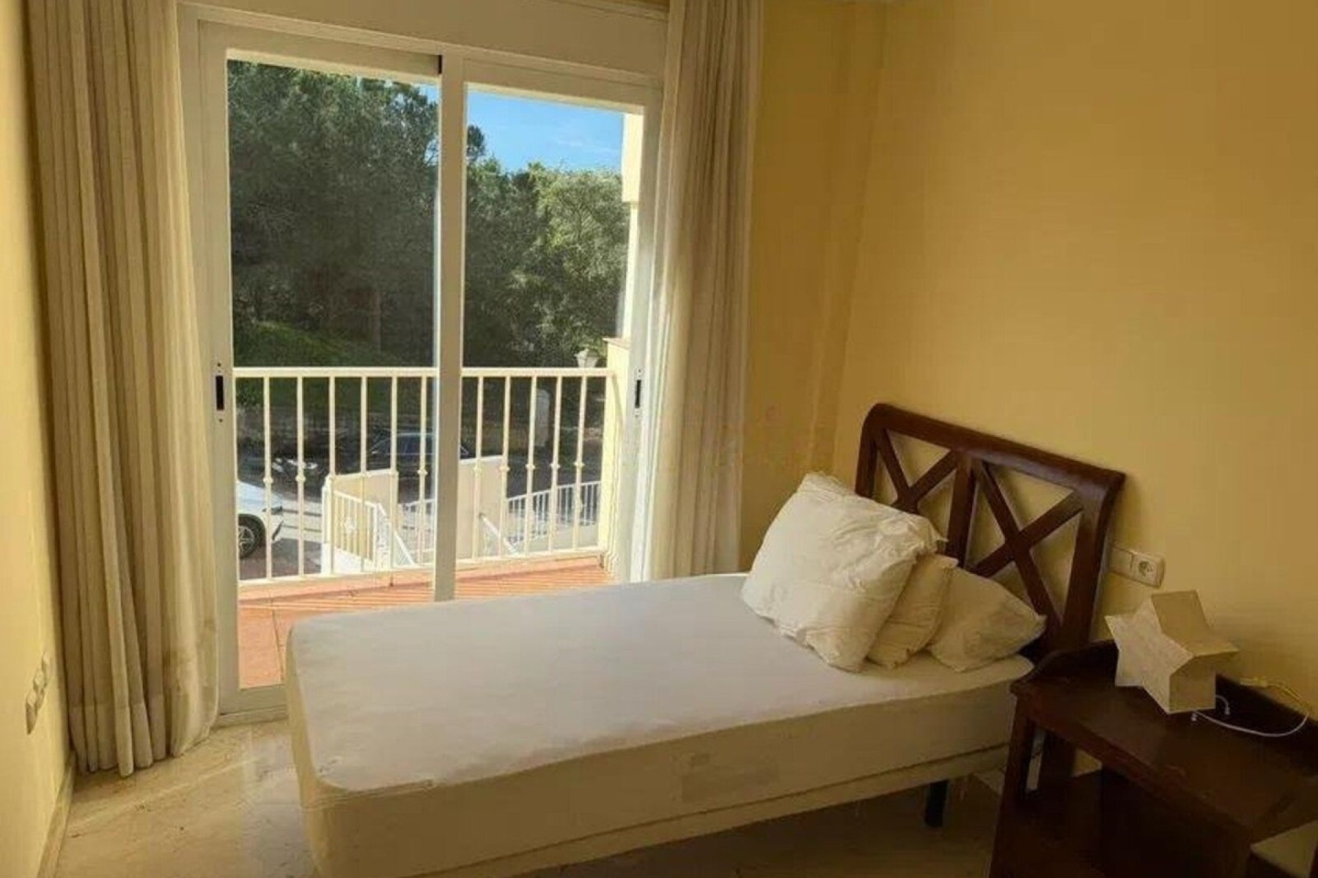 Resale - Town house - Marbella - El Rosario