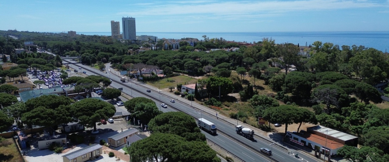 Resale - Town house - Marbella - Elviria