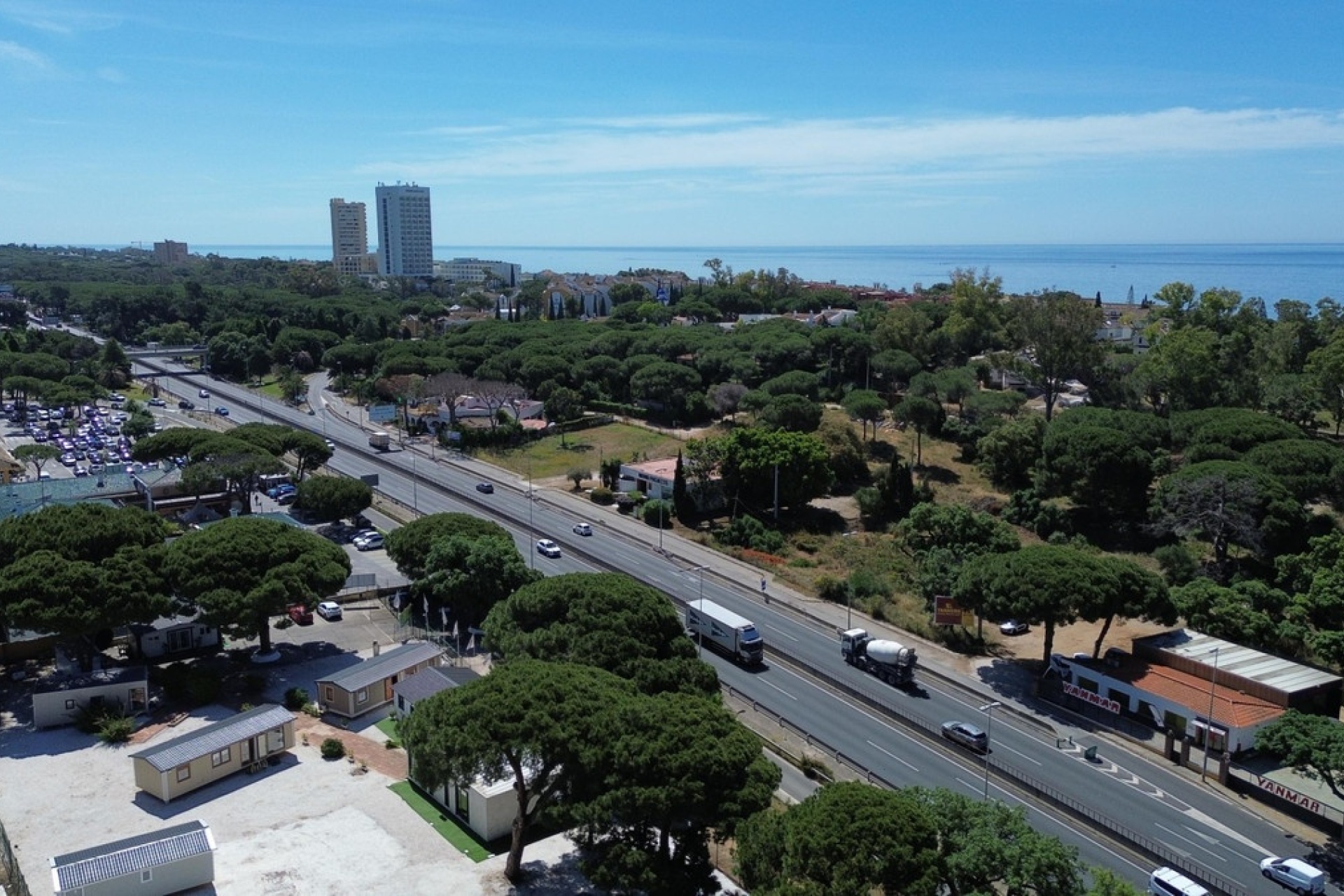 Resale - Town house - Marbella - Elviria