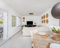Resale - Town house - Marbella - Elviria