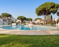 Resale - Town house - Marbella - Elviria