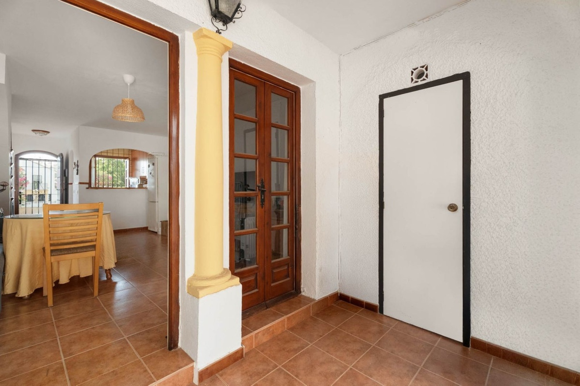 Resale - Town house - Marbella - Elviria