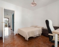 Resale - Town house - Marbella - Elviria