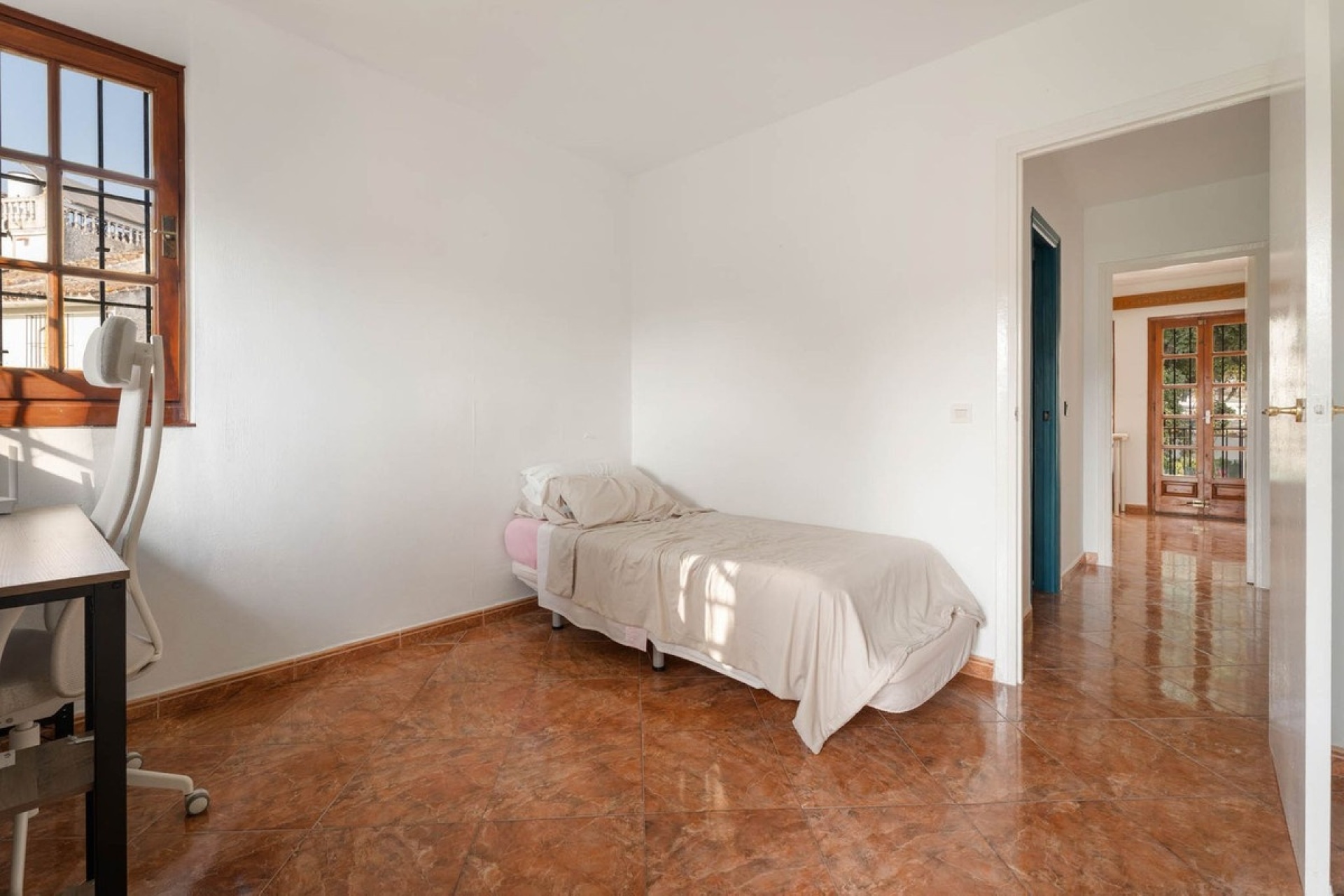 Resale - Town house - Marbella - Elviria