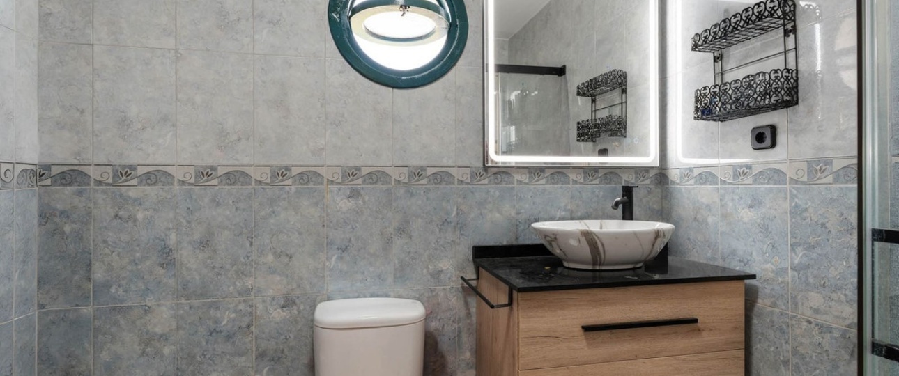 Resale - Town house - Marbella - Elviria