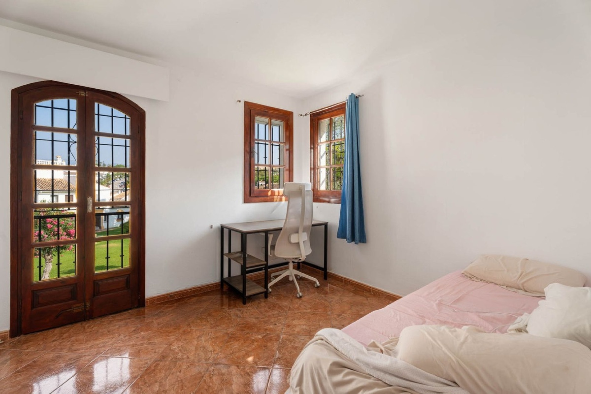 Resale - Town house - Marbella - Elviria