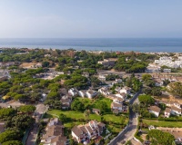 Resale - Town house - Marbella - Elviria
