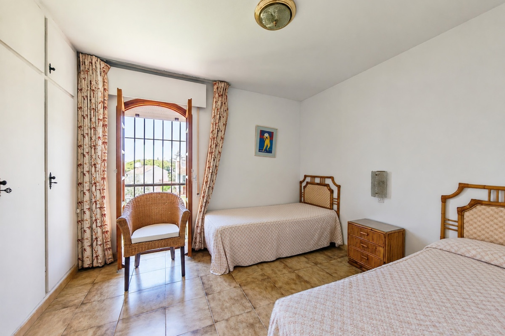 Resale - Town house - Marbella - Elviria